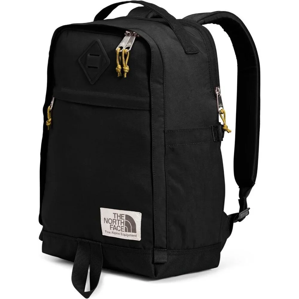 Berkeley Daypack - PFAS Free, TNF Black/Mineral Gold-NPF, One Size